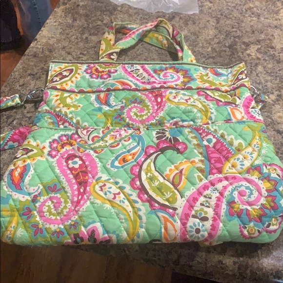 Vera Bradley Shoulder Bag - Picture 1 of 3